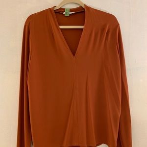 MM LaFleur V-Neck, XL.Long Sleeve Top, Lovely Rust Color